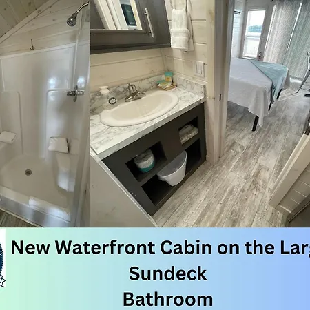 Long Cove Resort And Marina Charlotte Room photo